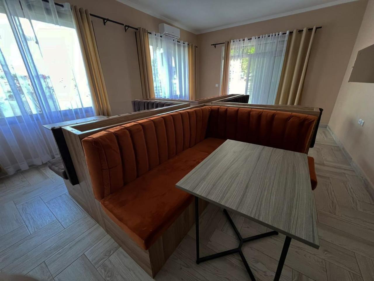 Guest House Nohfy Antananarivo Bagian luar foto